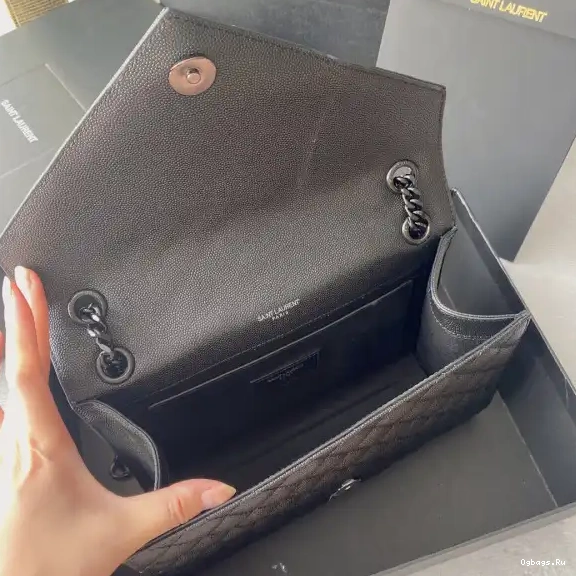 YSL MEDIUM BAG ENVELOPE 0426